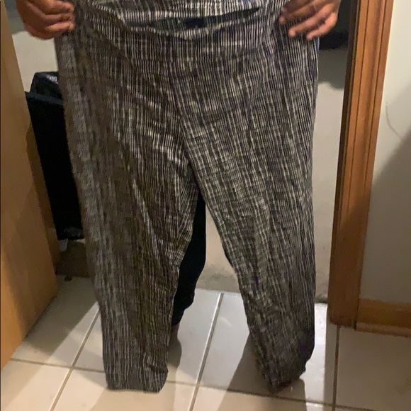 Black and white pants - Picture 2 of 2